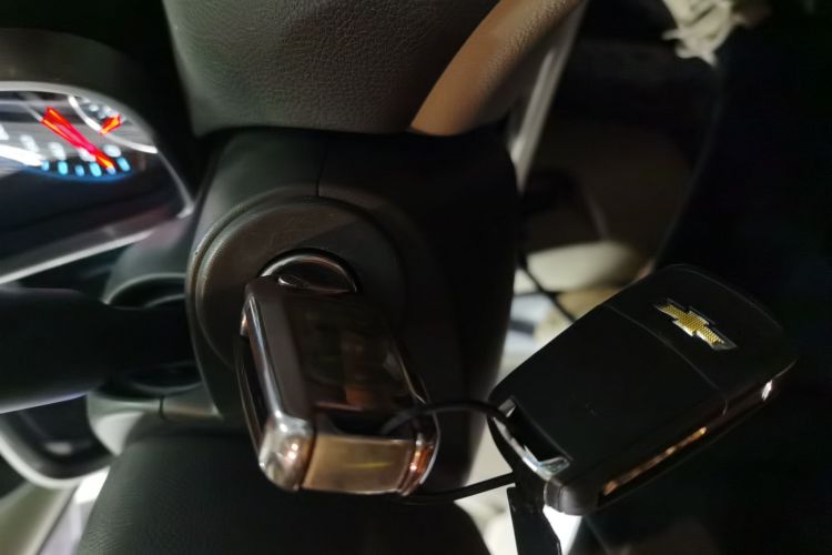 雪佛兰 迈锐宝 2014款 2.0L 自动舒适版中控内饰7001