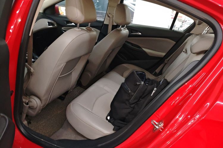 雪佛兰 科鲁兹 2015款 1.5L 自动豪华版中控内饰21