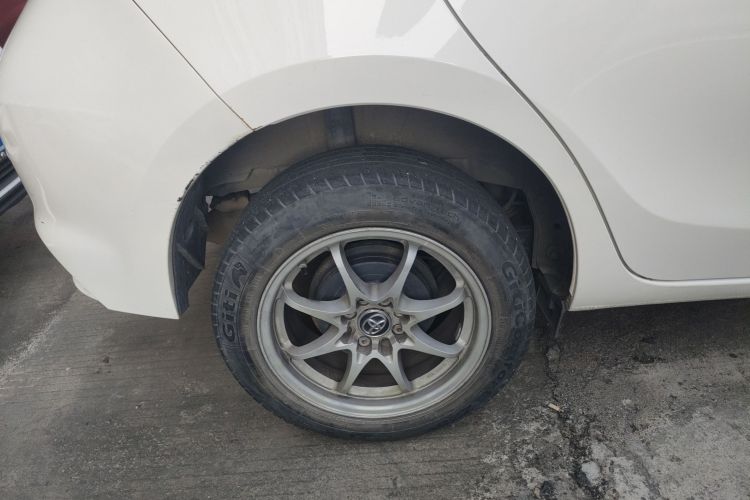 丰田 YARiS L 致炫 2019款 1.5E CVT魅动版 国VI车身外观6008