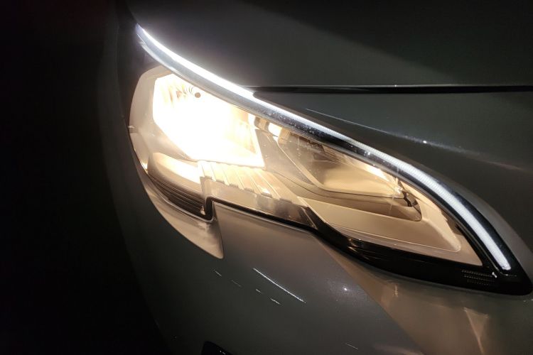 标致4008 2018款 350THP 豪华版车身外观6006