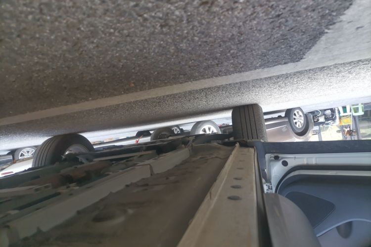 丰田 卡罗拉锐放 2022款 2.0L 先锋版局部细节9002