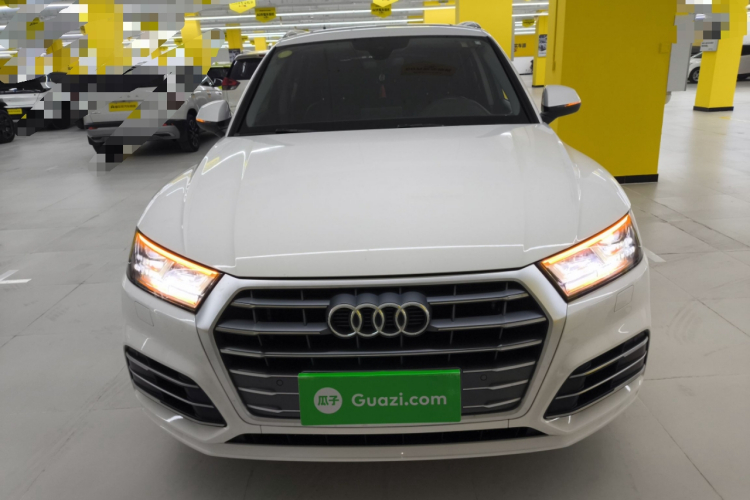 奥迪Q5L 2018款 40 TFSI 荣享时尚型 国V车身外观2