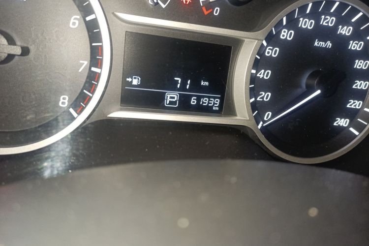 日产 蓝鸟 2019款 1.6L CVT智联智酷版 国V中控内饰15