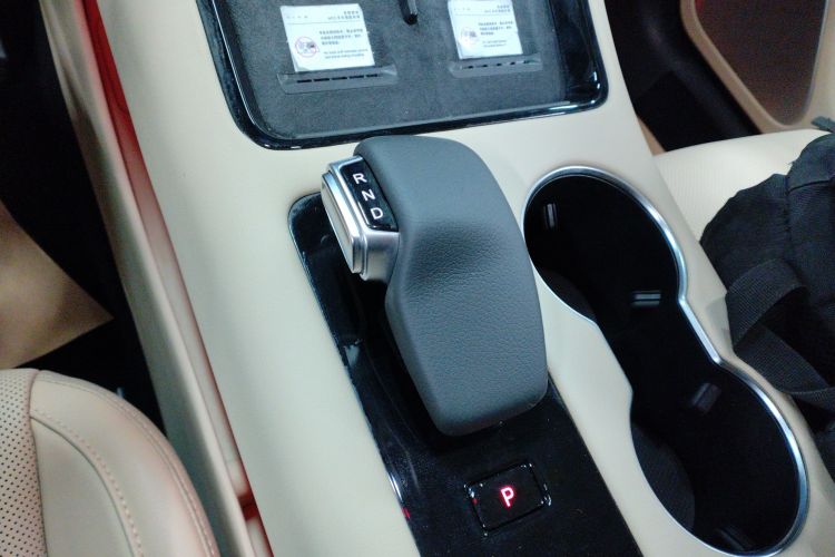 鸿蒙智行 问界M5 2023款 纯电后驱标准版局部细节18