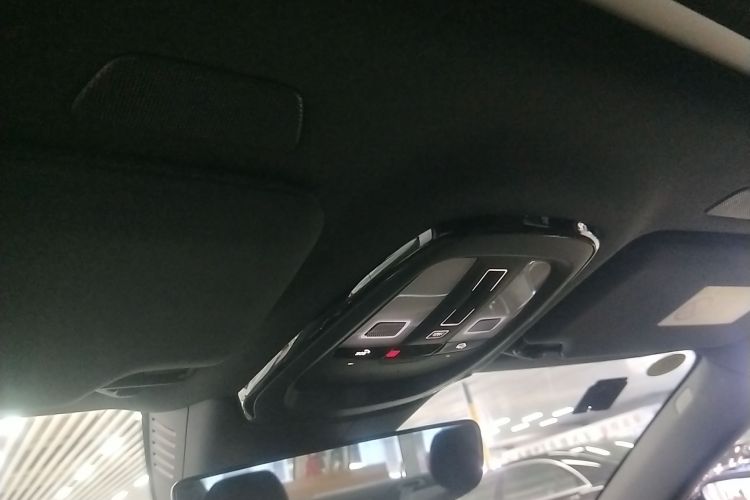 沃尔沃S90 2025款 B5 智雅豪华版中控内饰22