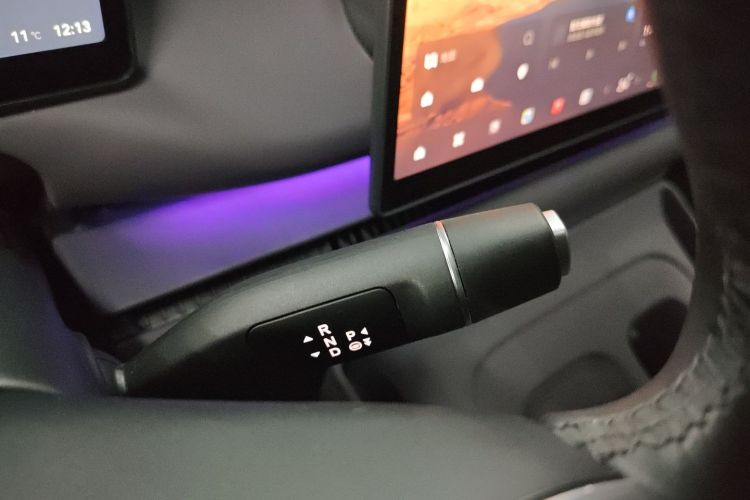 零跑汽车 零跑C16 2024款 纯电 520尊享版中控内饰18