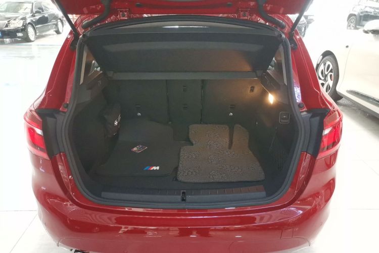 宝马2系旅行车 2016款 218i 领先型局部细节23