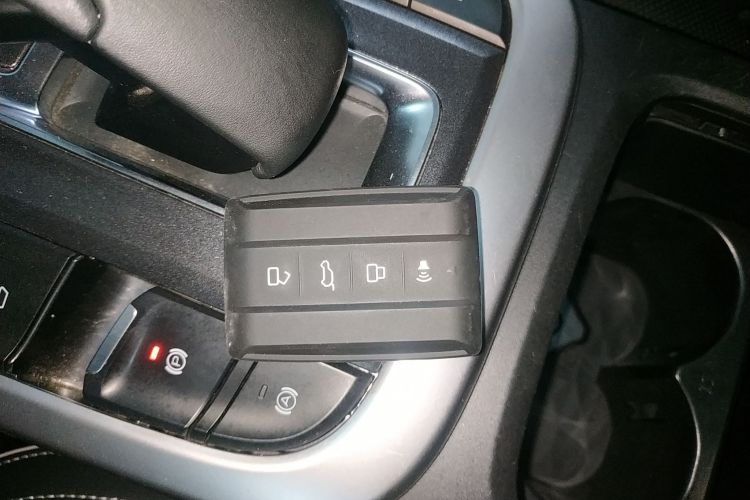 坦克300 2023款 城市版 2.0T 很有型中控内饰7001