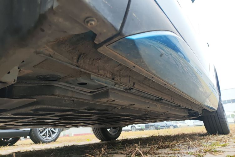 比亚迪 元PLUS 2023款 冠军版 510KM 超越型局部细节9002