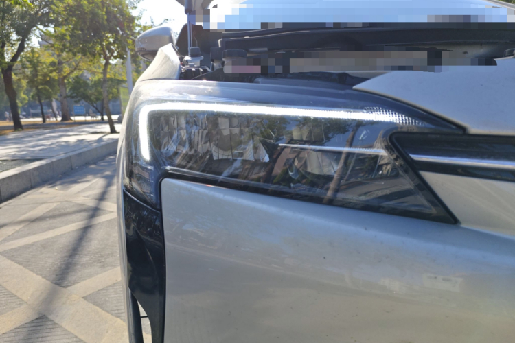 别克 微蓝6 2024款 430km 舒享版车身外观8