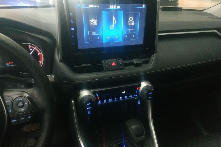 丰田 RAV4荣放 2020款 2.0L CVT两驱风尚版局部细节16