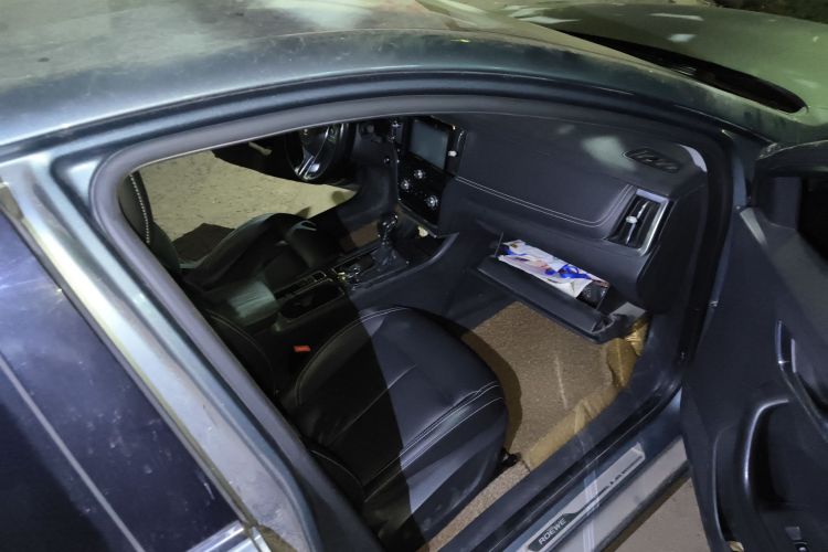 荣威i6 2017款 20T 自动旗舰版局部细节9005