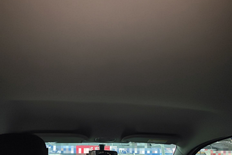 标致301 2016款 1.6L 手动舒适版中控内饰22