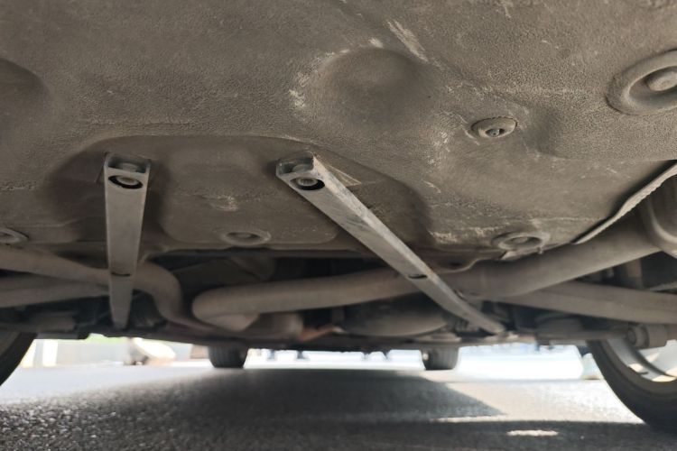 奥迪A6L 2018款 30周年年型 35 TFSI 时尚型局部细节9009