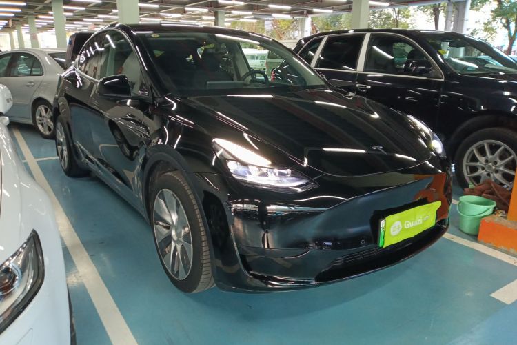 特斯拉 Model Y 2022款 后轮驱动版车身外观6002