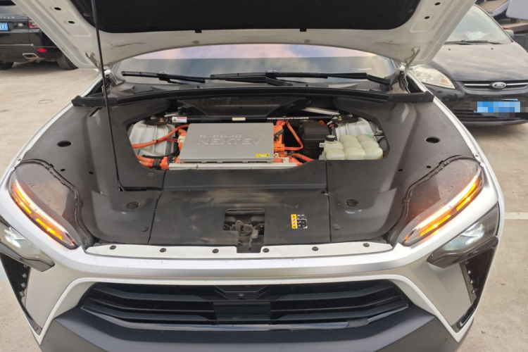 蔚来ES8 2020款 415KM 七座版局部细节24