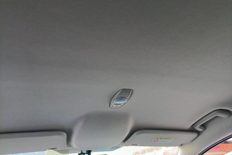 福特 福克斯 2015款 两厢 1.6L 自动舒适型中控内饰22