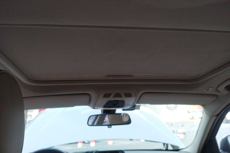 宝马3系 2014款 320Li 时尚型局部细节22