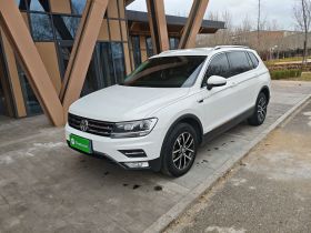 大众 途观L 2018款 330TSI 自动两驱舒适版