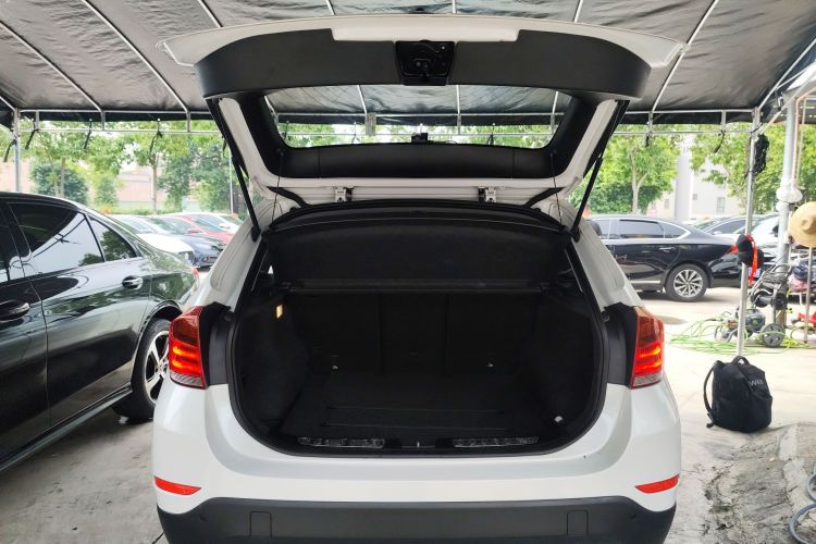 宝马X1 2015款 sDrive18i 领先晋级版局部细节23