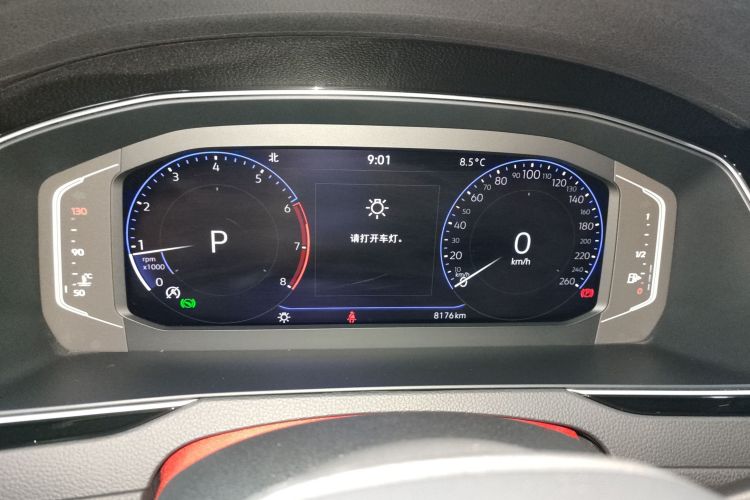 大众 迈腾 2023款 200万辆纪念版 330TSI DSG豪华型中控内饰14