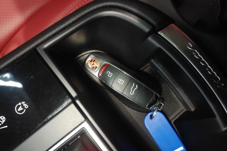 保时捷 2024款 Macan 2.0T中控内饰11