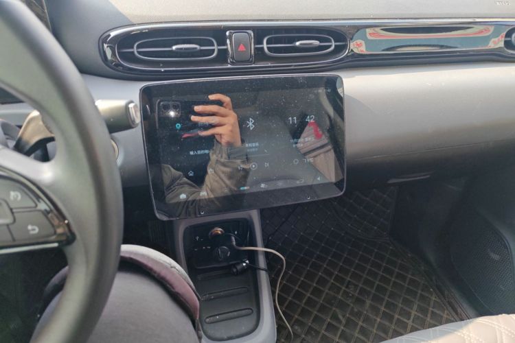 零跑汽车 零跑T03 2021款 400舒享版中控内饰16