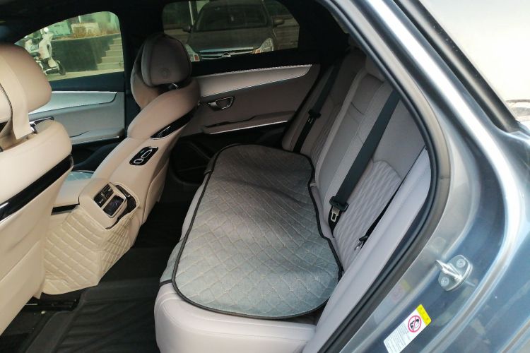 比亚迪 汉 2025款 DM-i 125KM精英型中控内饰21