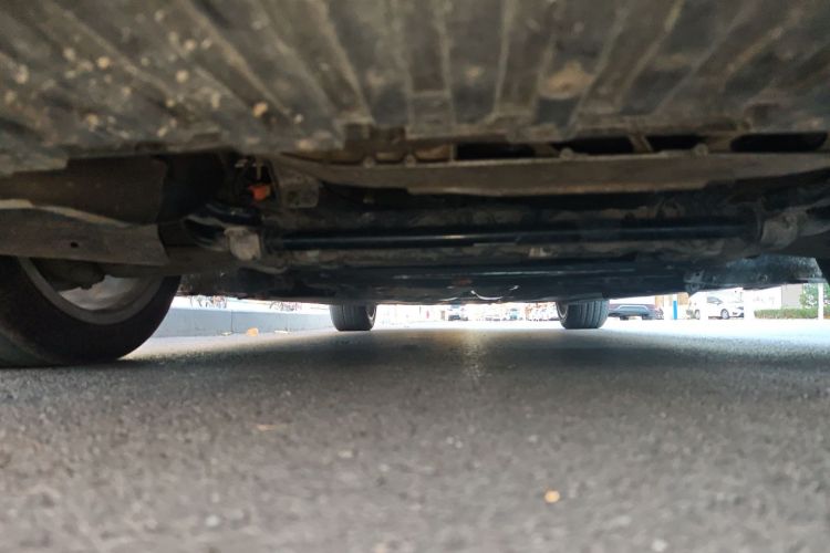 奥迪A8 2013款 A8L 40 hybrid局部细节9006