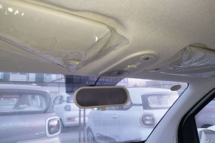 奔腾小马 2026款 222km 萌趣马 Plus中控内饰22