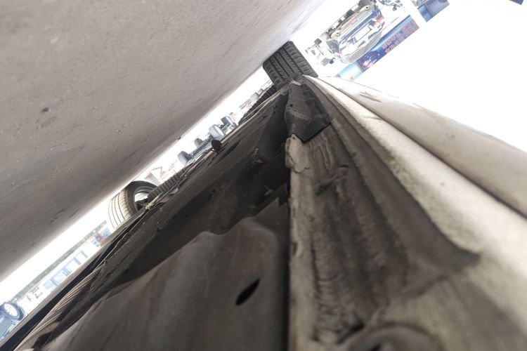 奥迪A4L 2019款 40 TFSI 进取型 国VI局部细节9001