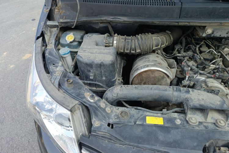 江汽集团 瑞风M5 2021款 2.0T 柴油手动版 国VI局部细节9006