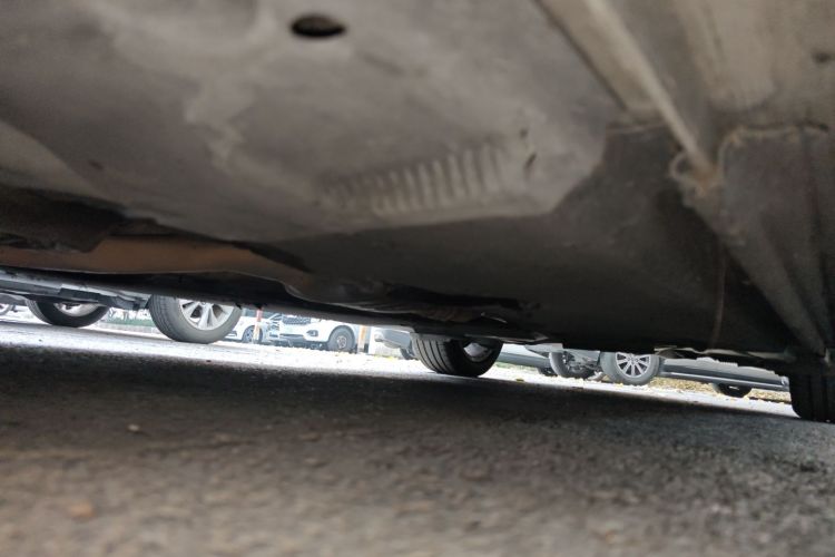 奥迪A4L 2013款 35 TFSI 自动技术型局部细节9004