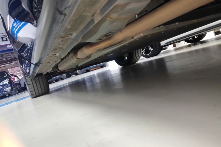 领克08 EM-P 2023款 220km 时间限量版局部细节9002