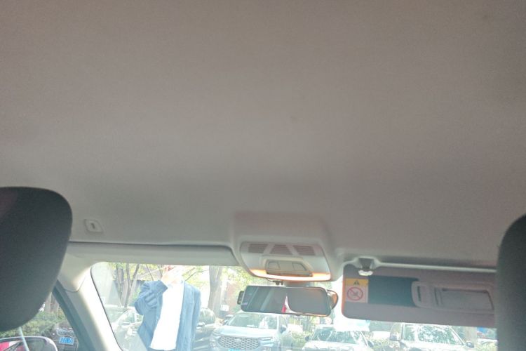 宝马1系 2022款 120i M运动版中控内饰22