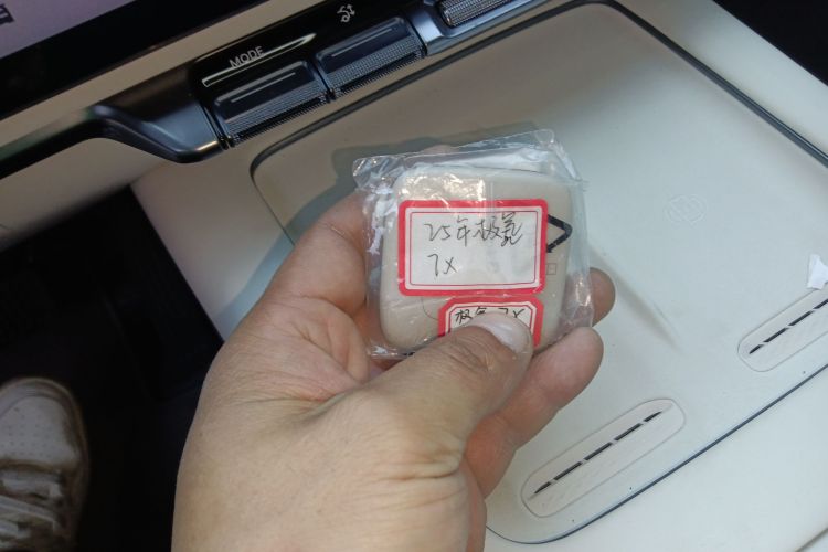 极氪7X 2025款 75kWh 后驱智驾版中控内饰7001