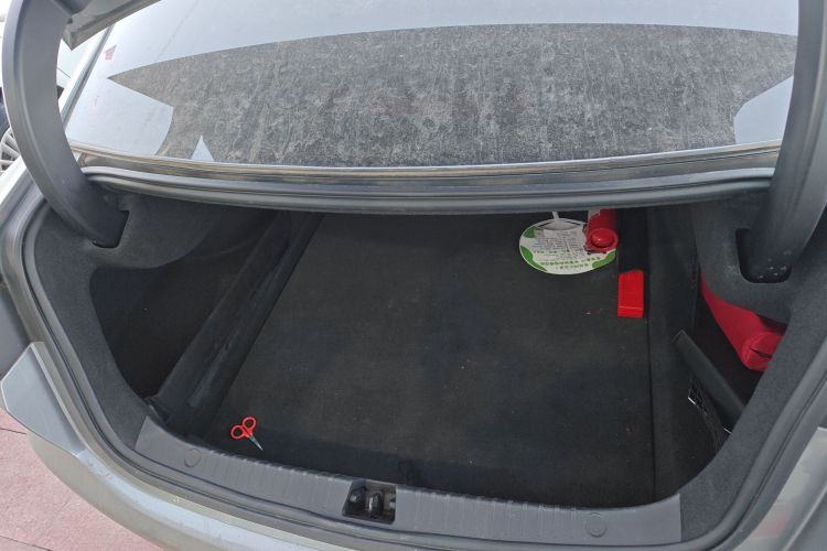 比亚迪 汉 2020款 EV 超长续航版尊贵型机舱底盘23