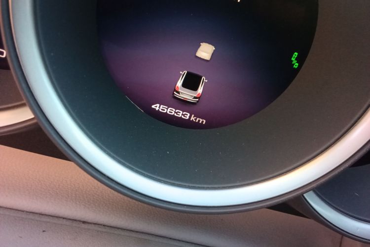 欧拉闪电猫 2022款 705km 长续航版中控内饰15