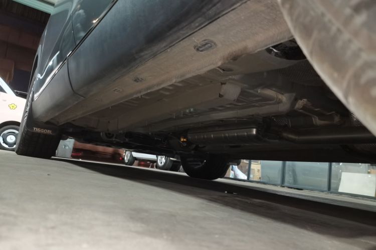 奇瑞 瑞虎8 L 2024款 2.0T 两驱尊贵版 5座局部细节9002