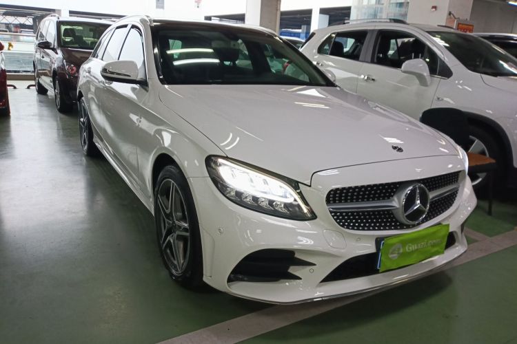 奔驰C级(进口) 2020款 C 260 旅行轿车车身外观3