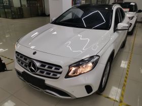 奔驰GLA 2018款 GLA 200 动感型