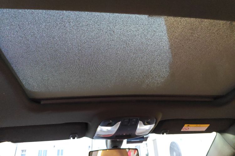 别克 君越 2013款 2.4L SIDI精英舒适型中控内饰22