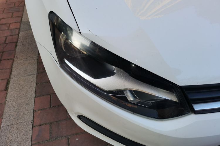 大众 Polo 2016款 1.4L 手动风尚型车身外观8