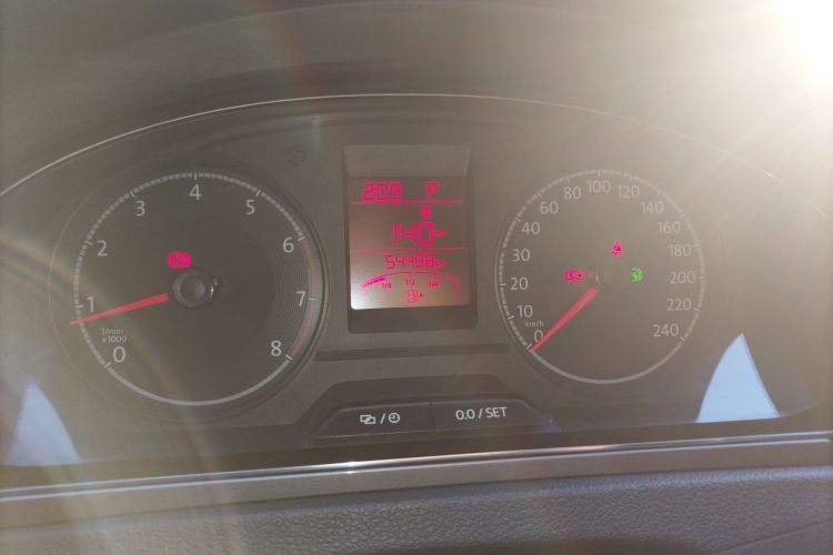 大众 桑塔纳 2016款 1.6L 自动舒适版中控内饰14