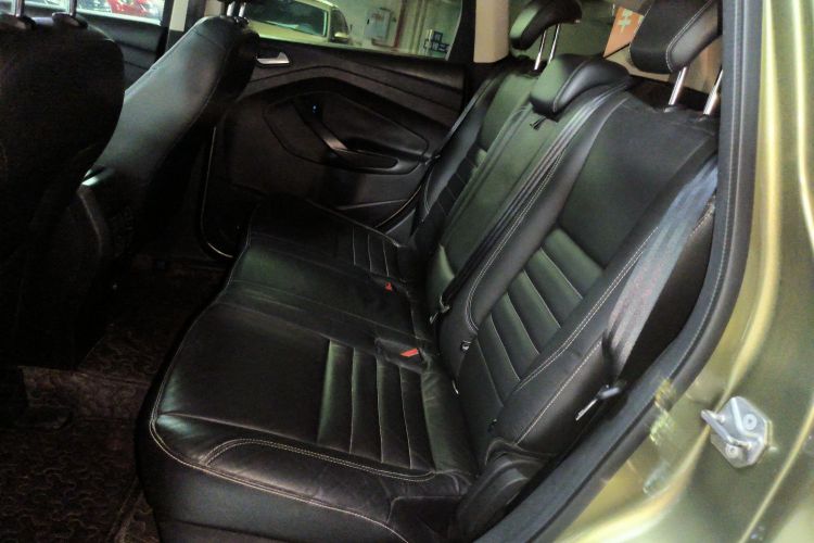 福特 翼虎 2015款 2.0L GTDi 四驱尊贵型中控内饰7004