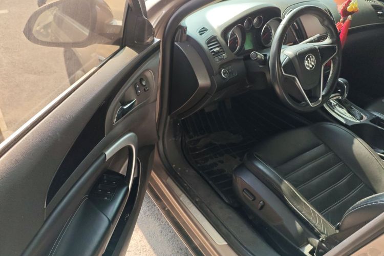 别克 君威 2014款 1.6T 时尚技术型中控内饰20