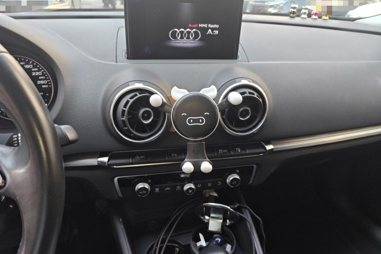 奥迪A3 2014款 Limousine 35 TFSI 自动舒适型中控内饰16