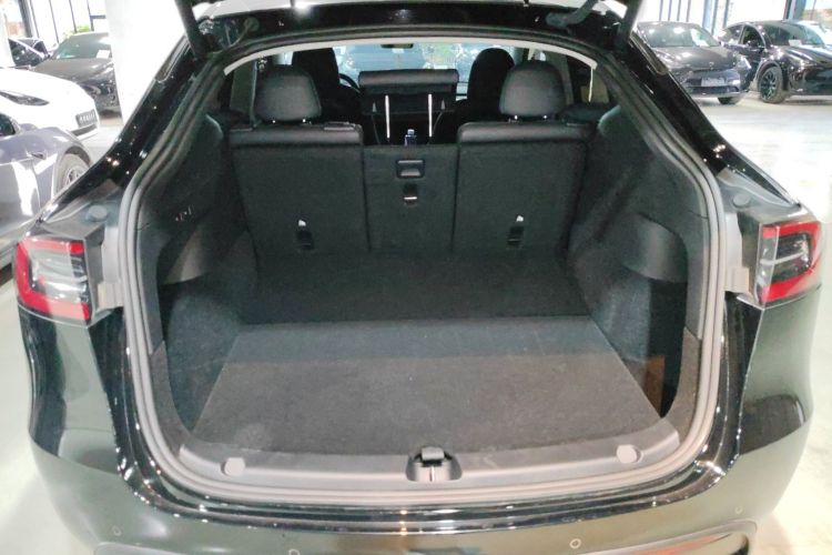 特斯拉 Model Y 2023款 后轮驱动版局部细节23