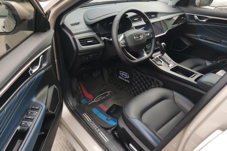 吉利汽车 帝豪GL 2021款 UP 1.4T CVT领曜型中控内饰7003