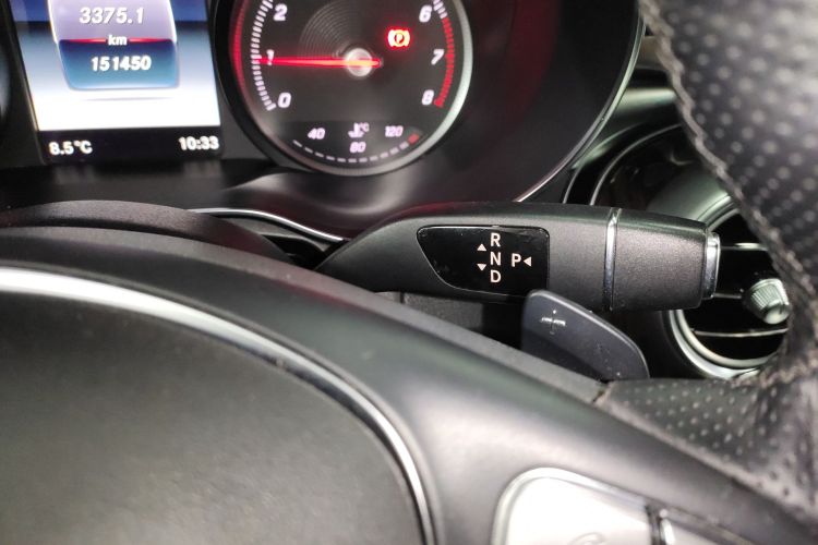 奔驰GLC 2017款 GLC 260 4MATIC 豪华型中控内饰18